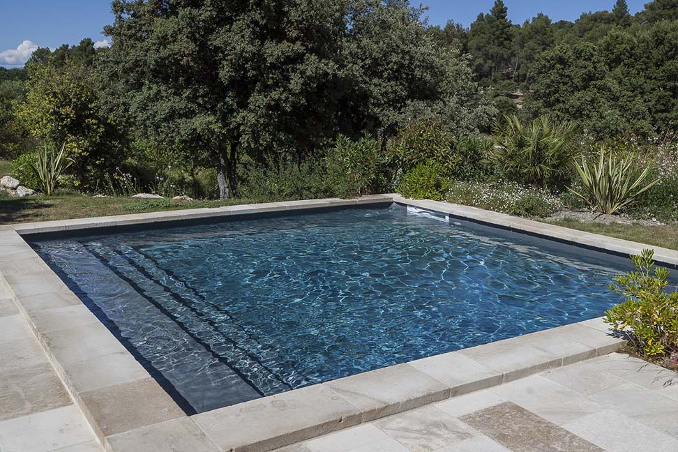 Piscine forme carré