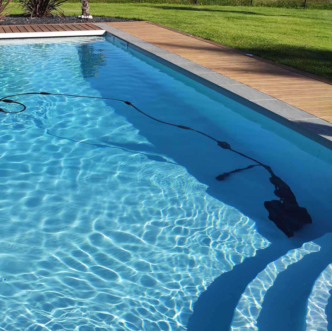 Robot piscine autonome